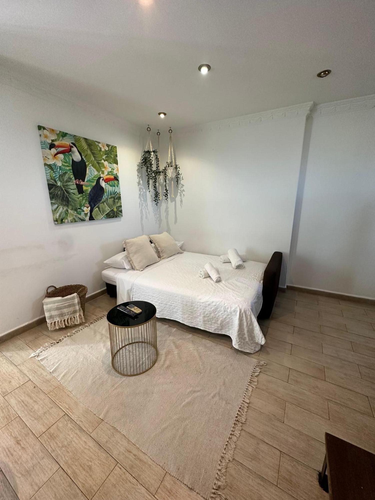 Atico Sofia, Gran Terraza Y Barbacoa Apartment Фуeнхирола Екстериор снимка