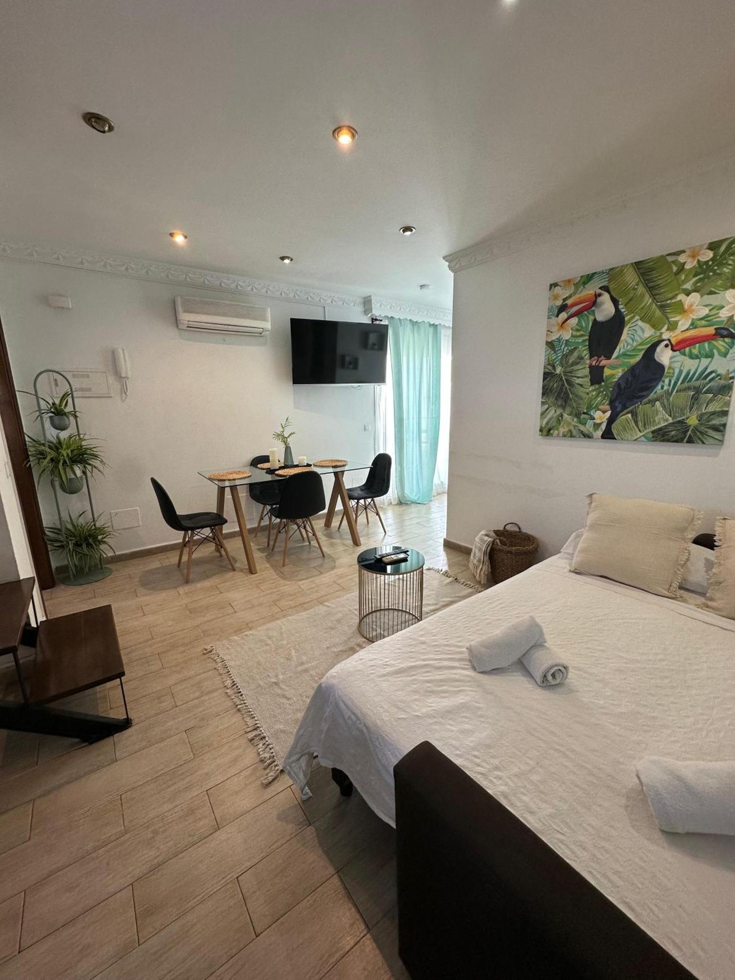Atico Sofia, Gran Terraza Y Barbacoa Apartment Фуeнхирола Екстериор снимка