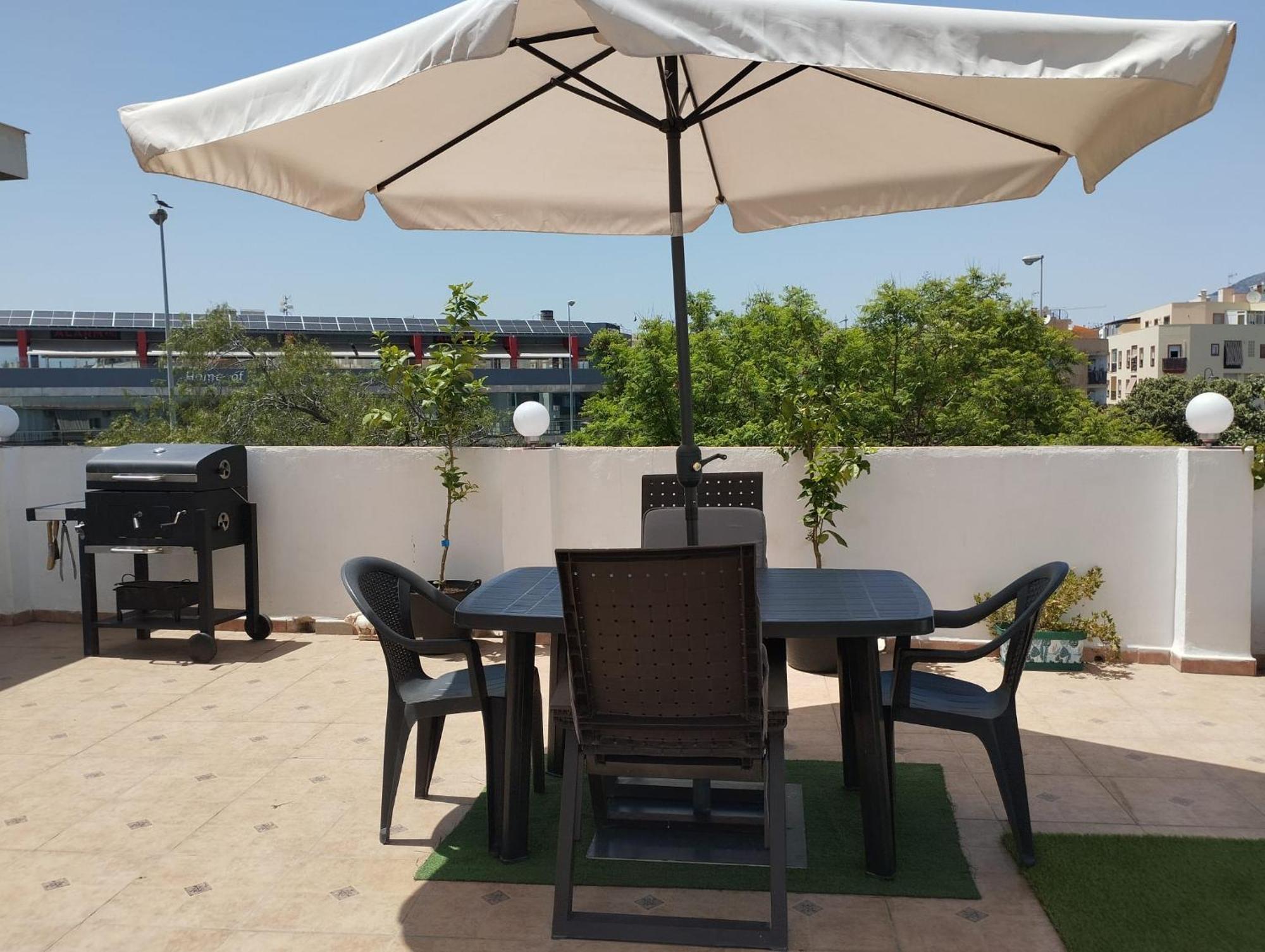 Atico Sofia, Gran Terraza Y Barbacoa Apartment Фуeнхирола Екстериор снимка